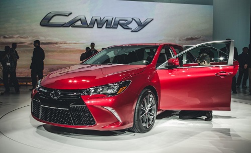 Toyota Camry 2015 niềm mơ ước của mọi người
