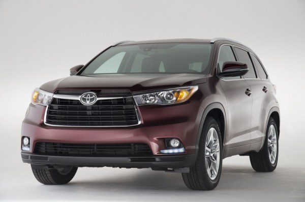 Toyota Fortuner 2015 mạnh mẽ năng động