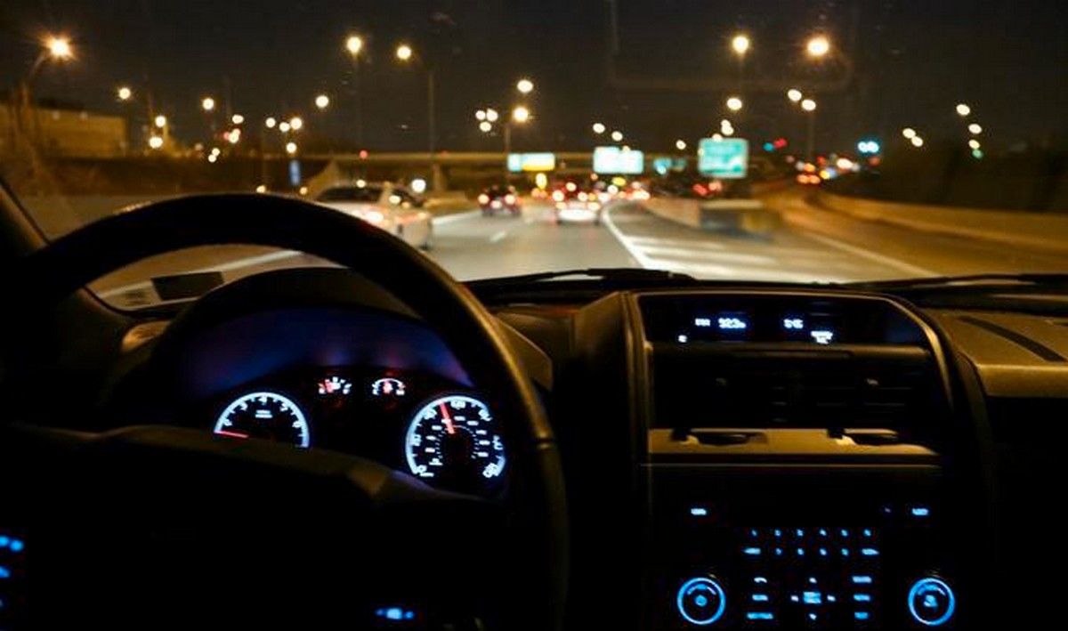 Ngủ đủ giấc và duy trì sự tỉnh táo khi lái xe